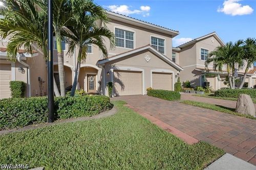 2707 Blossom Way, Naples, FL, 34120-5354 | Card Image