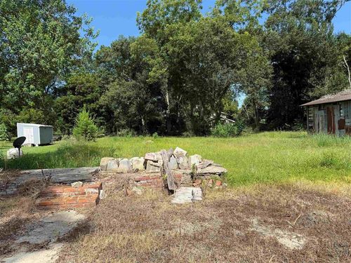 1005 Garage Aly, Jennings, LA, 70546-6721 | Card Image