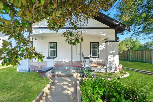 1629 Pine St, Dallas, TX, 75215-4065 | Card Image