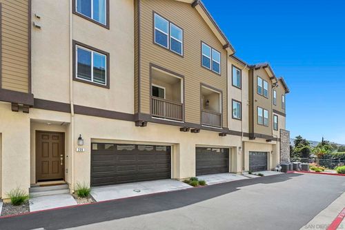 209 Mission Villas Rd, San Marcos, CA, 92069-2082 | Card Image