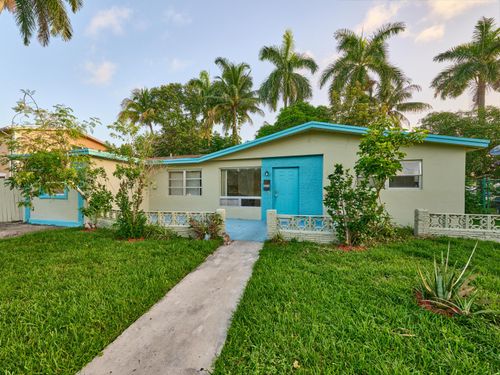 3515 Nw 40th St, Lauderdale Lakes, FL, 33309-4844 | Card Image
