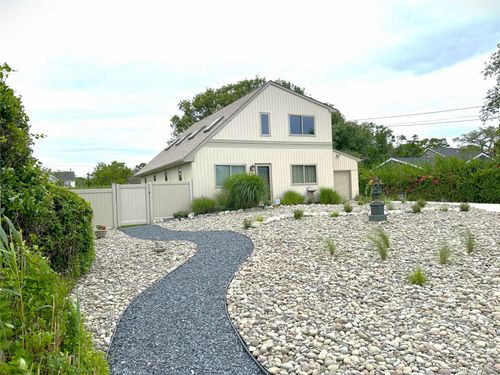 304 S Dunton Ave, East Patchogue, NY, 11772-6149 | Card Image