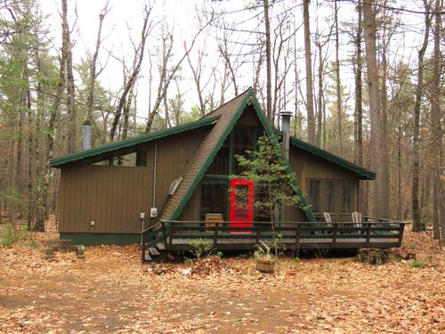 68 Cedar St, Jay, NY, 12941-2316 | Card Image