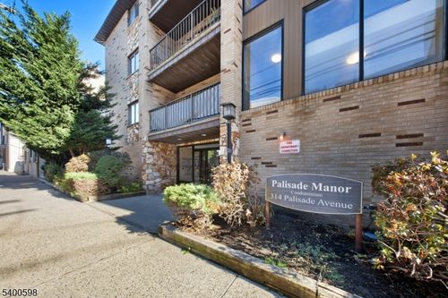 314 Palisade Ave, Cliffside Park, NJ, 07010-2785 | Card Image