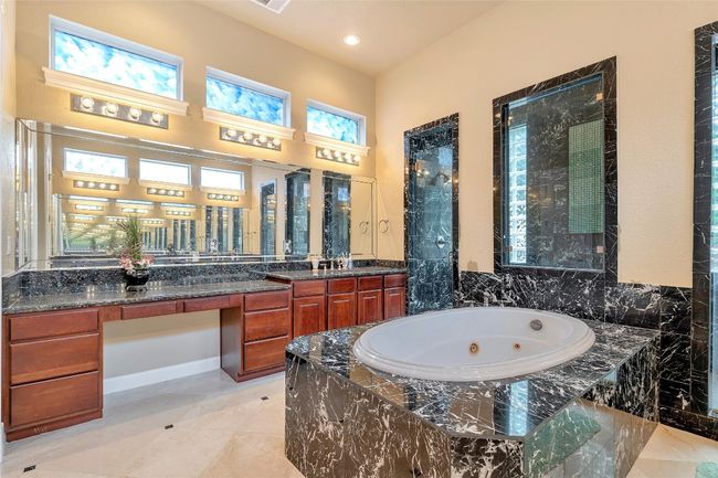 222 Vailco Ln, House other with 4 bedrooms, 4 bathrooms and 5 parking in Austin TX | Image 32