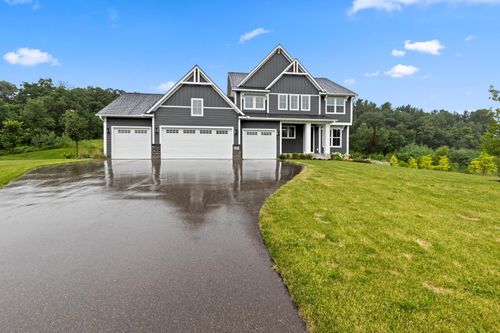 10441 56th Pl N, Lake Elmo, MN, 55042-5003 | Card Image