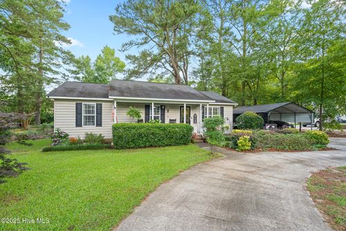 120 Parker St, Rockingham, NC, 28379-2926 | Card Image