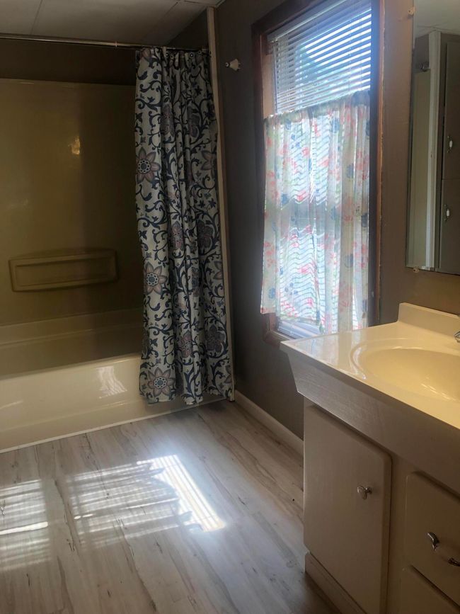 10233 N 10 Th St, House other with 6 bedrooms, 3 bathrooms and null parking in Plainwell MI | Image 53