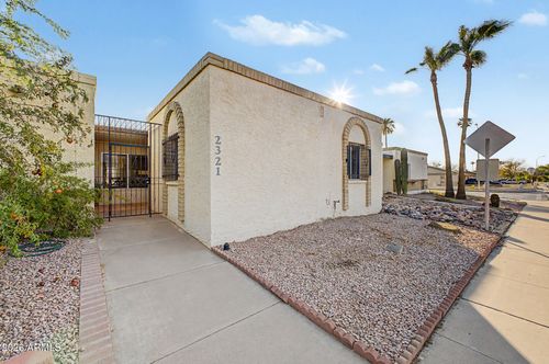 2321 W Vineyard Rd, Tempe, AZ, 85282-6174 | Card Image