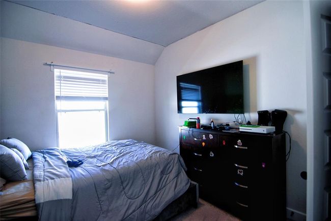 31447 Golden Cliffs Ln, House other with 5 bedrooms, 3 bathrooms and 2 parking in Fulshear TX | Image 32