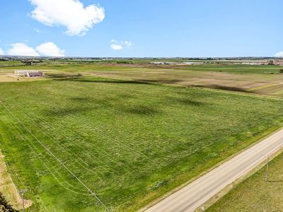 2351 Holsom Rd Sw, Home with 0 bedrooms, 0 bathrooms and null parking in Medicine Hat AB | Image 2