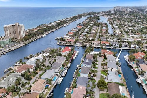 3721 Ne 30th Ave, Lighthouse Point, FL, 33064-8419 | Card Image