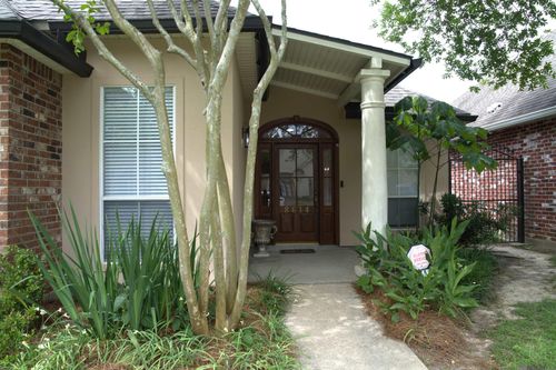 8614 Private St, Baton Rouge, LA, 70809 | Card Image