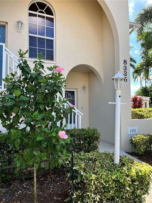1513-8335 Glenrose Way, SARASOTA, FL, 34238-5417 | Card Image