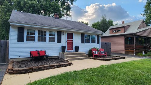 3818 Liberty Blvd, Westmont, IL, 60559-1002 | Card Image