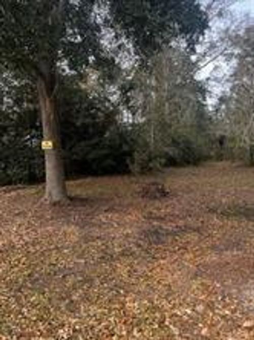 112 Robinhood Dr, Covington, LA, 70433-4760 | Card Image