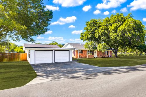 1350 Mary Preiss Drive, New Braunfels, TX, 78132 | Card Image