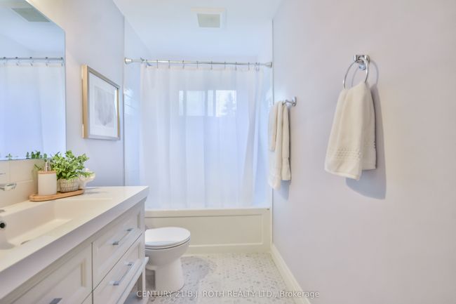51 Heather St, House other with 3 bedrooms, 2 bathrooms and 2 parking in Barrie ON | Image 21