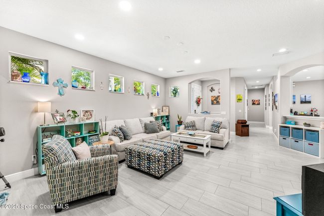 1291 Royal Fern Dr, House other with 3 bedrooms, 2 bathrooms and null parking in Melbourne FL | Image 4