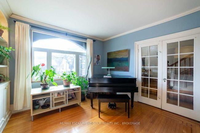 222 Hess St S, House other with 4 bedrooms, 2 bathrooms and 3 parking in Hamilton ON | Image 8
