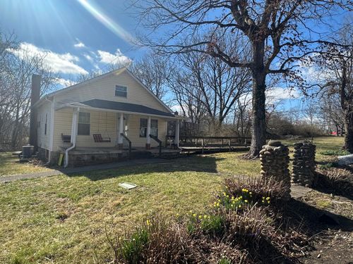34 Bridge Fork Rd, Whitley City, KY, 42653-6133 | Card Image