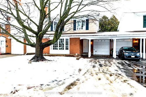 785 De Salaberry St, Gloucester, ON, K1J6Y5 | Card Image