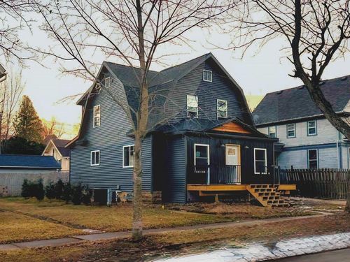 200 E Moore Street, Berlin, WI, 54923 | Card Image