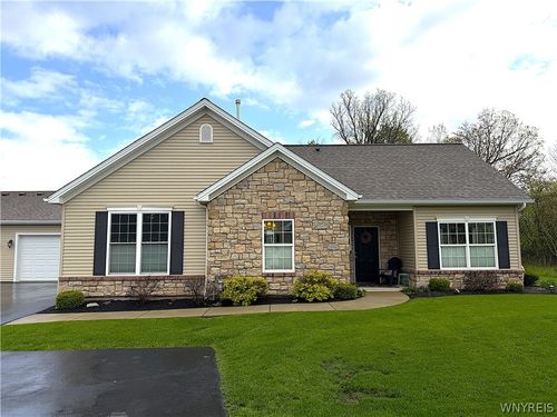 b-5683 Ferncrest Ct, Clarence Ctr, NY, 14032-9004 | Card Image