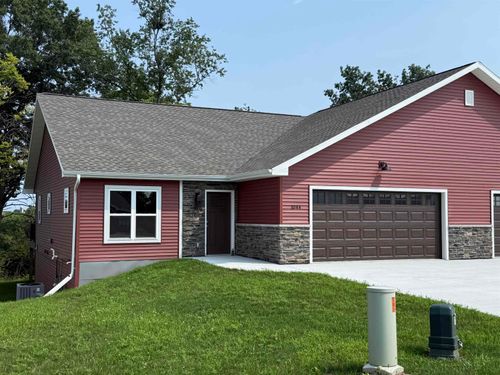 1044 Armida Ct, REEDSBURG, WI, 53959 | Card Image