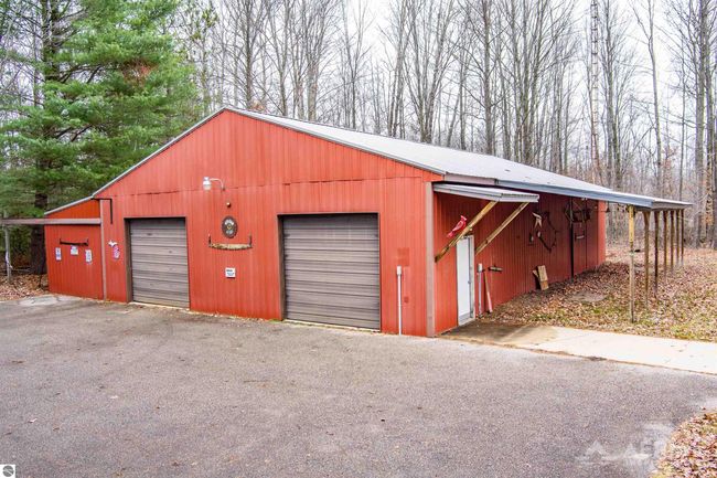 6130 Maple Ridge Rd, House other with 4 bedrooms, 2 bathrooms and null parking in Alger MI | Image 5