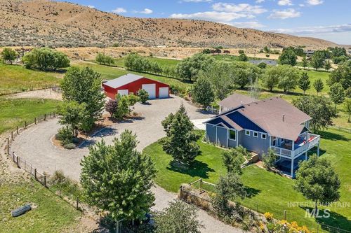 7305 Mustang Ln, Emmett, ID, 83617-8625 | Card Image