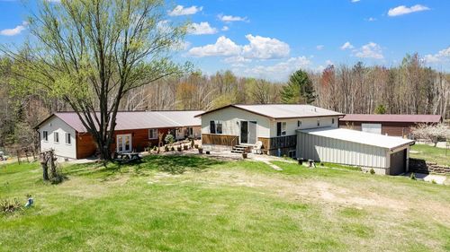 N7081 Nass Lane, GREEN VALLEY, WI, 54154 | Card Image