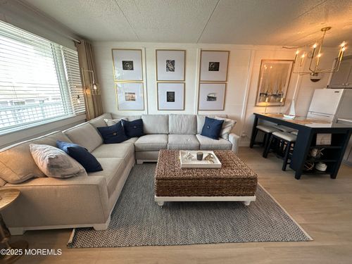 c315-7900 Dune Dr, Avalon, NJ, 08202-1072 | Card Image