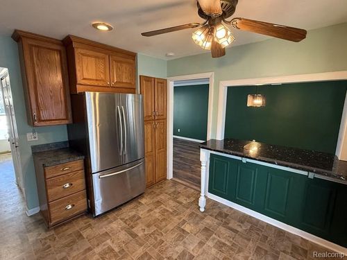 4733 Nathan W, Sterling Heights, MI, 48310-2676 | Card Image