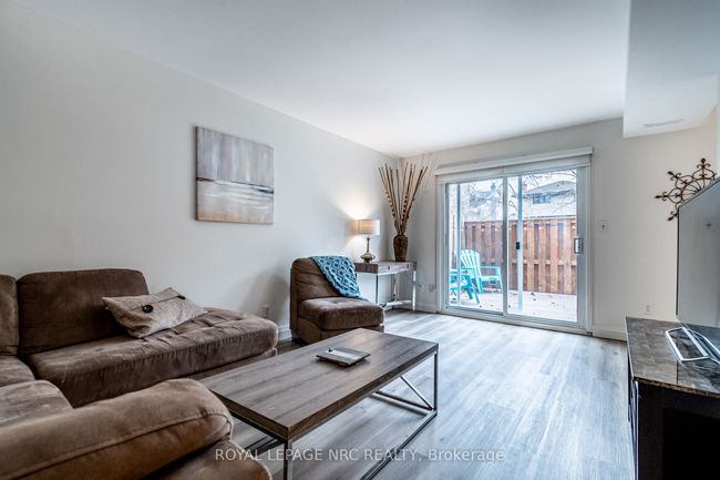 57 - 151 Parnell Rd, Condo with 3 bedrooms, 2 bathrooms and 1 parking in Saint Catharines ON | Image 12