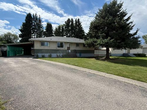 105 Poplar Pl, Hinton, AB, T7V1E6 | Card Image