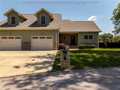 19 Squirrel Rdg, Charleston, WV, 25314 | Card Image
