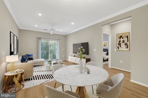 apt-284-2791 Centerboro Dr, VIENNA, VA, 22181-4818 | Card Image