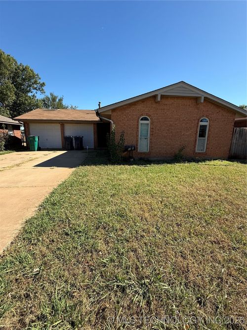 5404 S Huddleston Dr, Oklahoma City, OK, 73135-2322 | Card Image