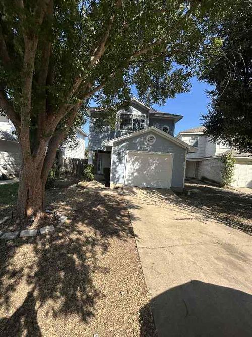 1512 Parkfield Cir, Round Rock, TX, 78664-8009 | Card Image