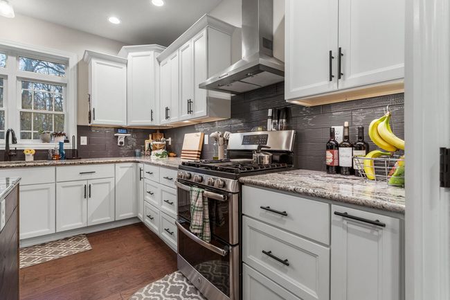 611 Weldon Springs Rd, House other with 4 bedrooms, 4 bathrooms and 3 parking in Monticello IL | Image 17