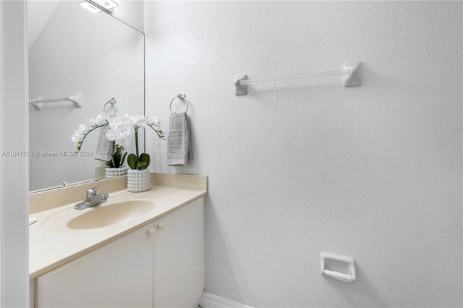 APT-4 - 7749 W 36 Th Ave, Townhouse with 3 bedrooms, 3 bathrooms and null parking in Hialeah FL | Image 10