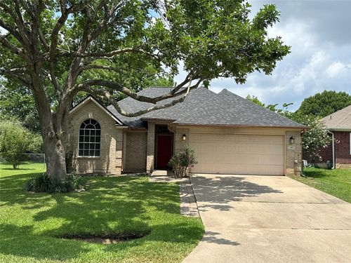 243 Fantasy Ln, Montgomery, TX, 77356-5747 | Card Image