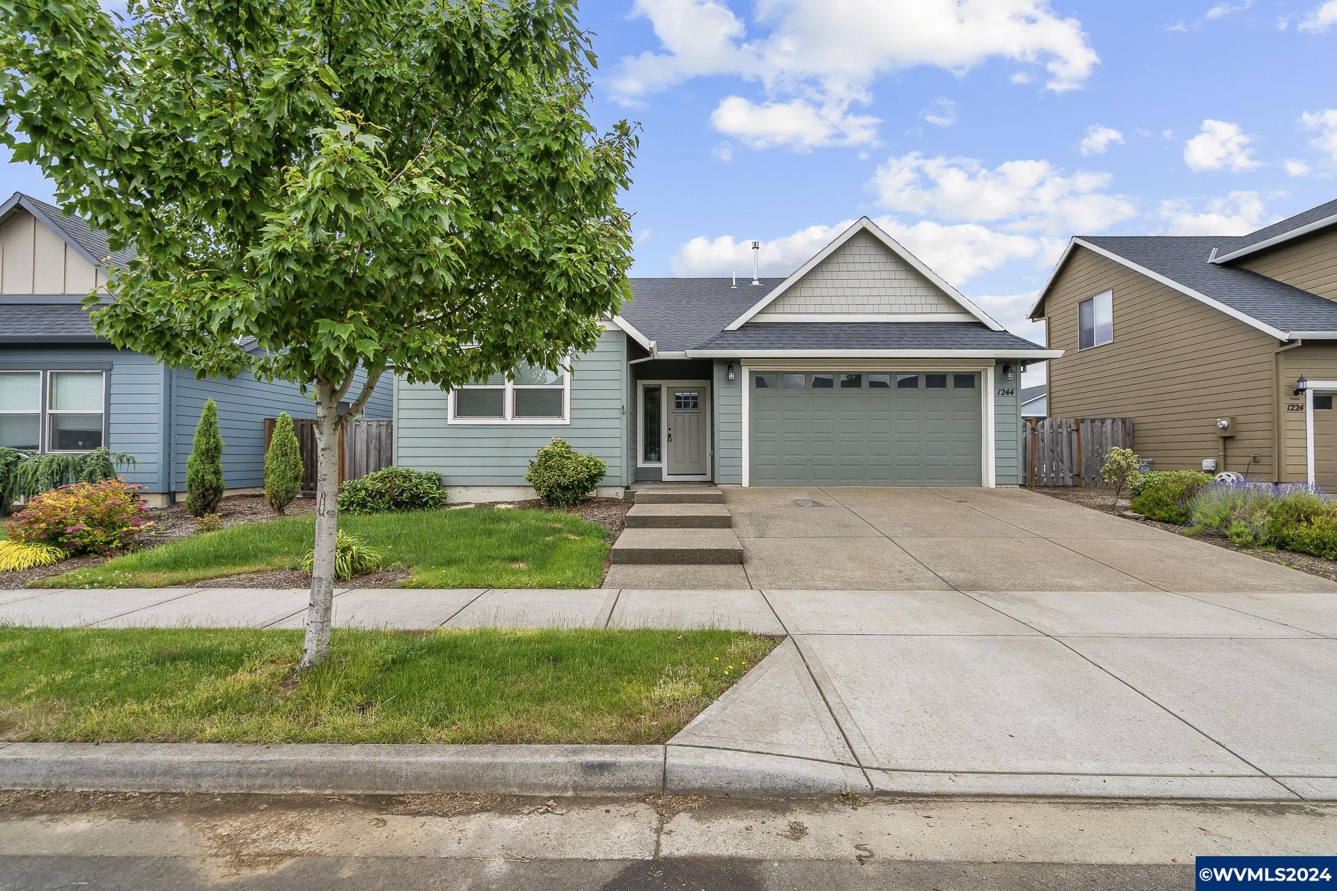 9th St, Independence, OR 97351