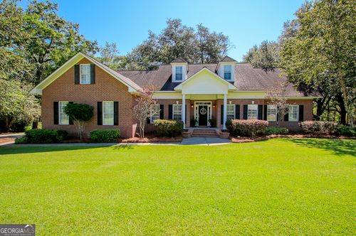 611 Ne Pearl St, Collins, GA, 30421-6339 | Card Image