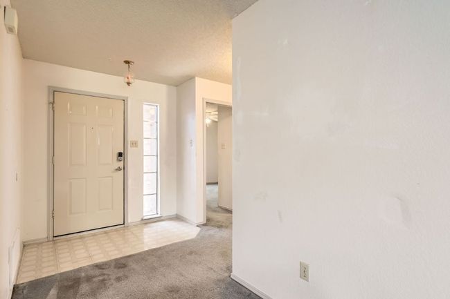 10421 Cayuse Cv, House other with 3 bedrooms, 2 bathrooms and 4 parking in Austin TX | Image 5
