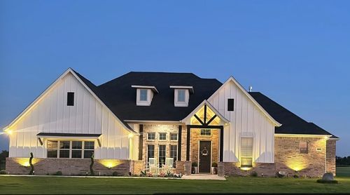 821 Williamson Road, Granbury, TX, 76048 | Card Image