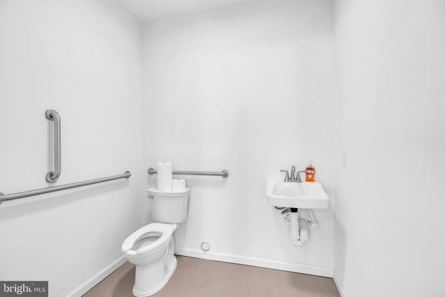 412 Madison Trade Plz Se, Home with 0 bedrooms, 0 bathrooms and null parking in LEESBURG VA | Image 23