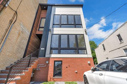 2-134 Manhattan Ave, Jersey City, NJ, 07307-3812 | Card Image