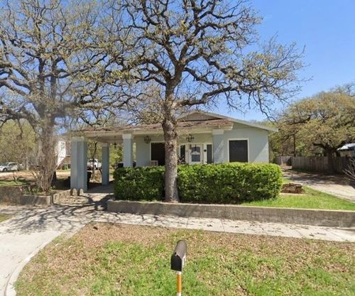 1300 N Oak Ave, Mineral Wells, TX, 76067-3736 | Card Image